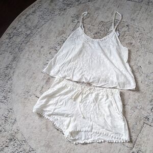 NWT white embroidered tank and shorts pajama set